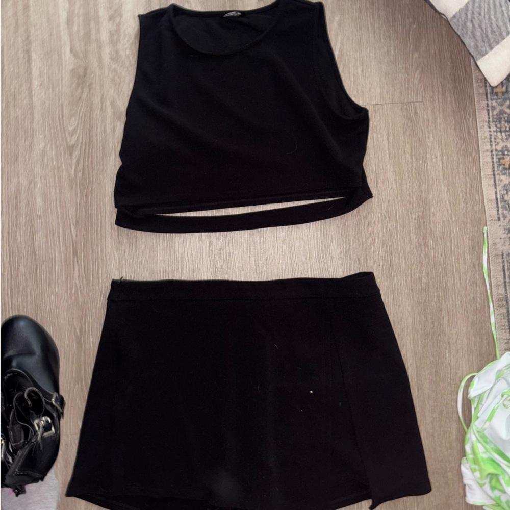 Black Sleeveless Top and Skirt Set